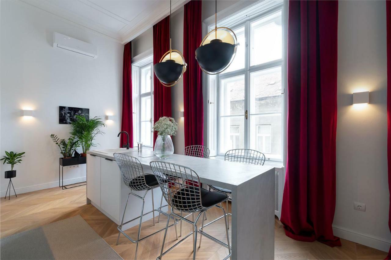 Erkel Boutique Apartment-Chic Flat By Market Hall Budapest Ngoại thất bức ảnh